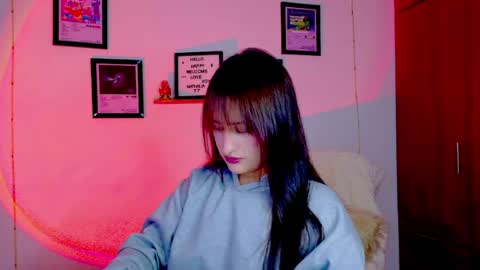 Nathalia Ramirez online show from July 18, 2:02 am