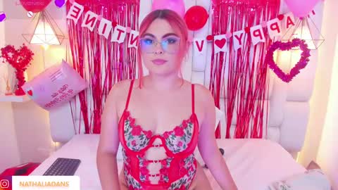 Snapshot of nathaliadans chatting on February 19, 7:37 pm Nathi online show from February 19, 7:37 pm