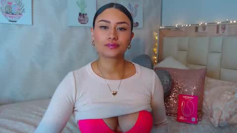 Nathalie Rose online show from May 16, 9:28 am
