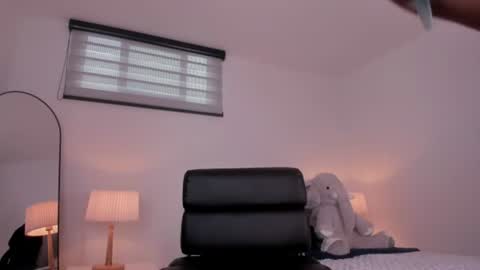 nathaly_laurentt online show from June 23, 12:55 pm
