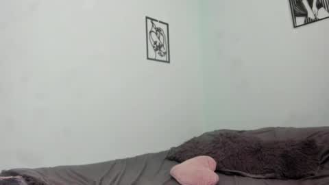 Nathaly online show from December 4, 10:53 pm