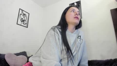 Nathaly online show from November 19, 9:13 pm