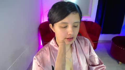 nathaly low online show from July 25, 12:25 pm