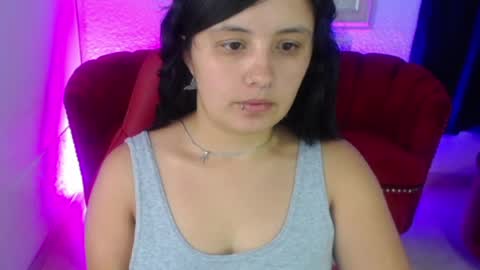 nathaly low online show from June 16, 1:04 pm
