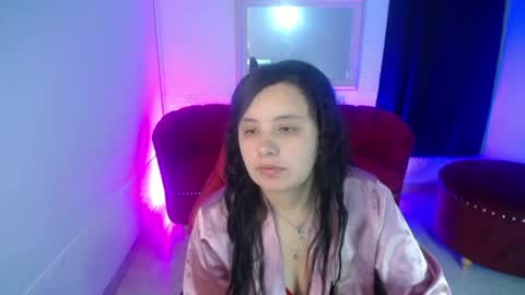 nathaly low online show from July 31, 12:39 pm