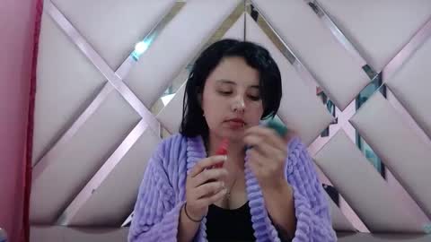 nathaly low online show from November 20, 3:16 am