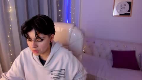 Snapshot of nathalyy_ds chatting on October 7, 3:13 am nathalyy_ds online show from October 7, 3:13 am