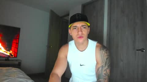 nathan_gross online show from October 2, 12:31 am