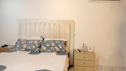 Nathie online show from February 28, 2:59 am