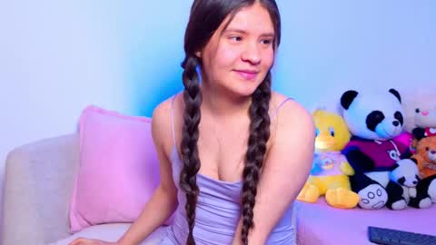 Naty  online show from November 21, 8:01 am