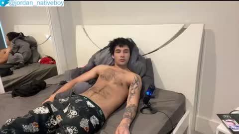 native_boy2 online show from June 21, 8:59 pm