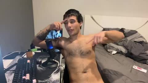 native_boy2 online show from May 15, 7:39 am
