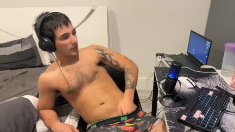 native_boy2 online show from May 4, 4:46 pm