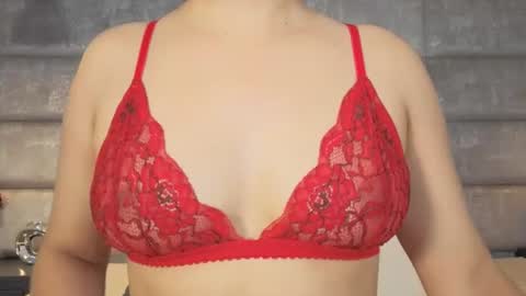 Natty Trainor online show from July 23, 9:23 pm