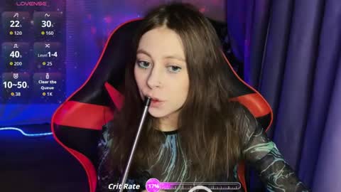 natural_babe666 online show from May 2, 9:53 pm