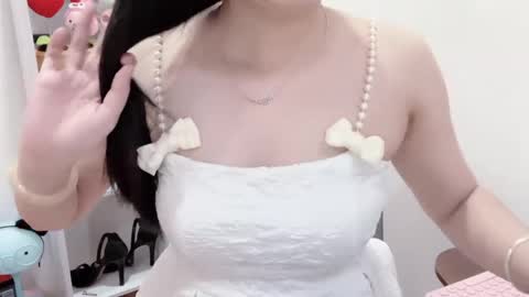 Kiki online show from April 25, 2:25 am