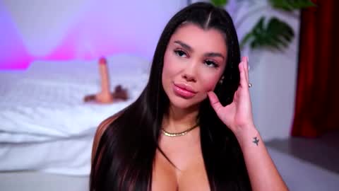 Naty online show from September 24, 7:37 am