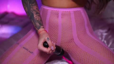 Naty online show from March 4, 11:19 am