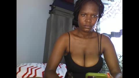 naughtayy online show from January 7, 12:21 pm