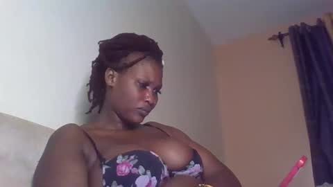 Snapshot of naughty8779 chatting on October 17, 3:21 am naughty8779 online show from October 17, 3:21 am