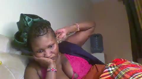 Snapshot of naughty8779 chatting on September 20, 11:52 pm naughty8779 online show from September 20, 11:52 pm