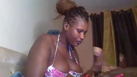 Snapshot of naughty8779 chatting on September 16, 10:35 pm naughty8779 online show from September 16, 10:35 pm