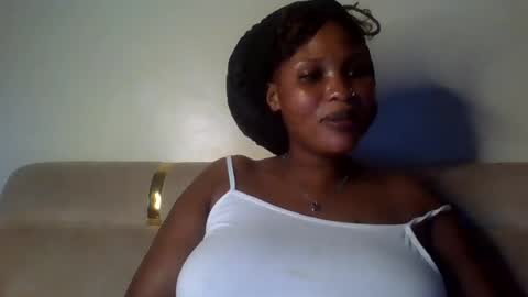 naughty8779 online show from June 11, 7:23 pm