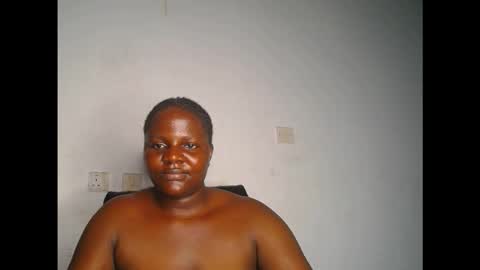 Snapshot of naughty_cunt0 chatting on October 18, 9:46 am Amara online show from October 18, 9:46 am