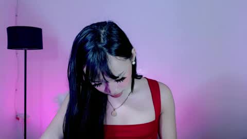 itsyourgirl kiara online show from June 26, 3:50 pm