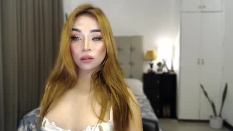 Queen Jess online show from July 16, 7:44 am