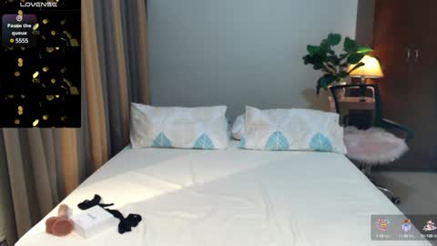 Queen Jess online show from December 28, 3:26 am