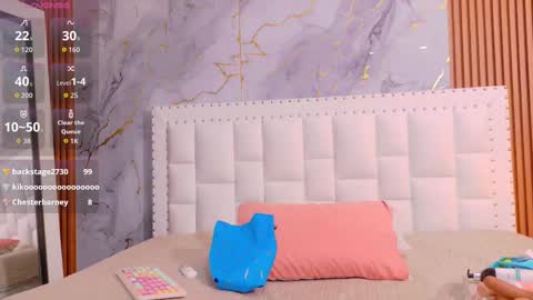 Snapshot of naughty_ebonyy chatting on October 21, 2:49 am SASHA online show from October 21, 2:49 am