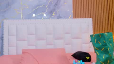 Snapshot of naughty_ebonyy chatting on September 24, 3:02 am SASHA online show from September 24, 3:02 am