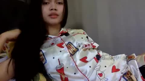 emma online show from July 29, 12:54 am
