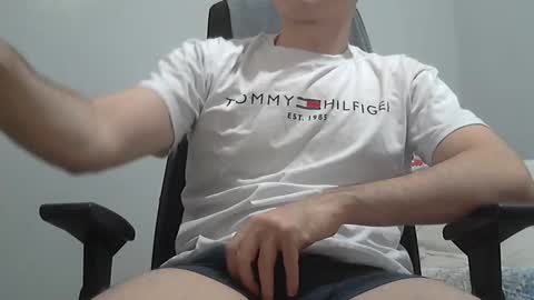 Enzo online show from February 17, 12:10 am