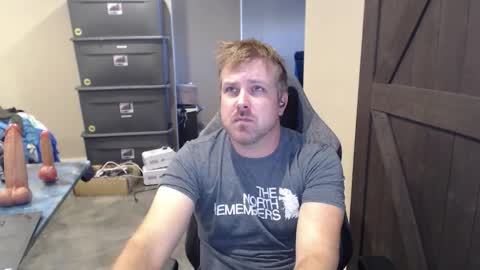 Naughty kinky1 online show from December 3, 6:19 pm