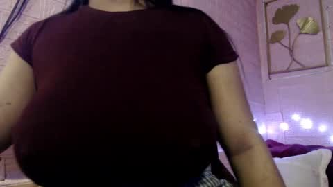 naughty_lorien143 online show from July 26, 12:58 pm