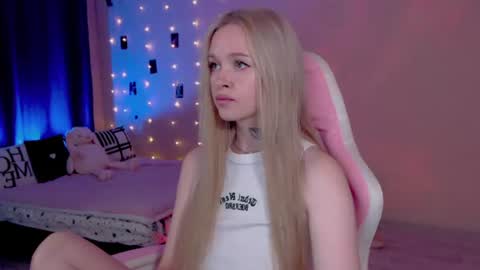 Mable online show from July 14, 1:42 am