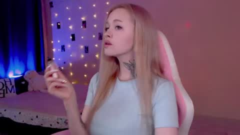 Mable online show from June 24, 1:01 am