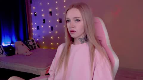 Mable online show from June 21, 1:12 am