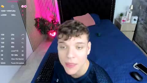 Noah online show from October 24, 1:23 pm