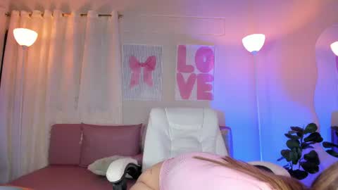 Angel online show from July 10, 2:00 pm