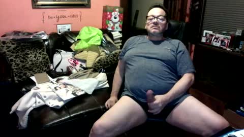 Snapshot of naughtybone chatting on March 11, 5:24 am naughtybone online show from March 11, 5:24 am