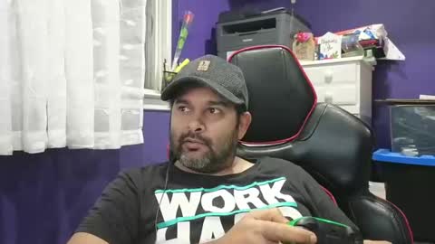 Snapshot of naughtydesicock chatting on January 5, 10:50 pm sakhtlaundaz online show from January 5, 10:50 pm