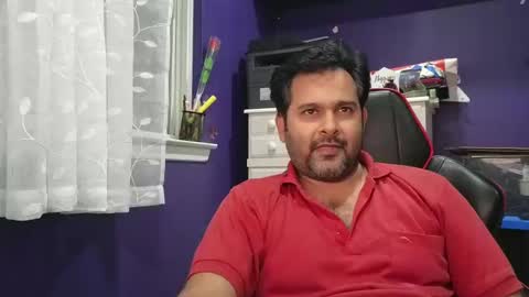 Snapshot of naughtydesicock chatting on December 8, 5:17 am sakhtlaundaz online show from December 8, 5:17 am