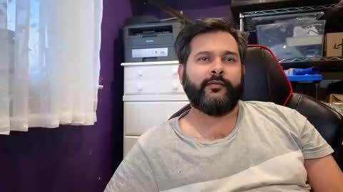 sakhtlaundaz online show from November 28, 9:33 pm