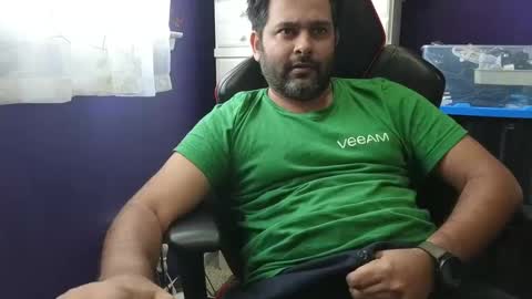 Snapshot of naughtydesicock chatting on December 3, 5:38 pm sakhtlaundaz online show from December 3, 5:38 pm