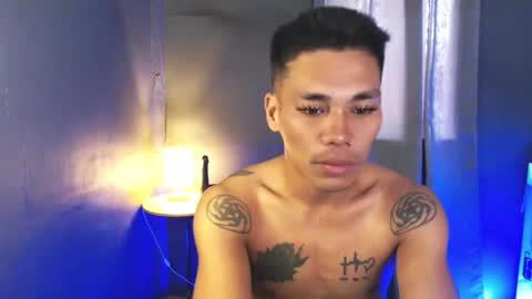 naughtyfuck_boy online show from May 2, 2:06 am