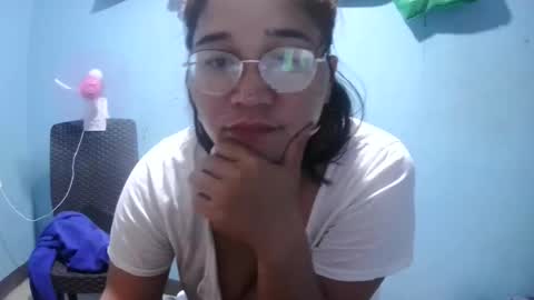 naughtykate69495126 online show from April 30, 12:04 am
