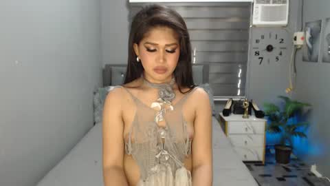 Crystal online show from February 24, 1:13 am